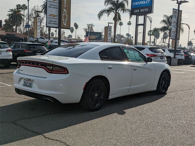 2017 Dodge Charger SE