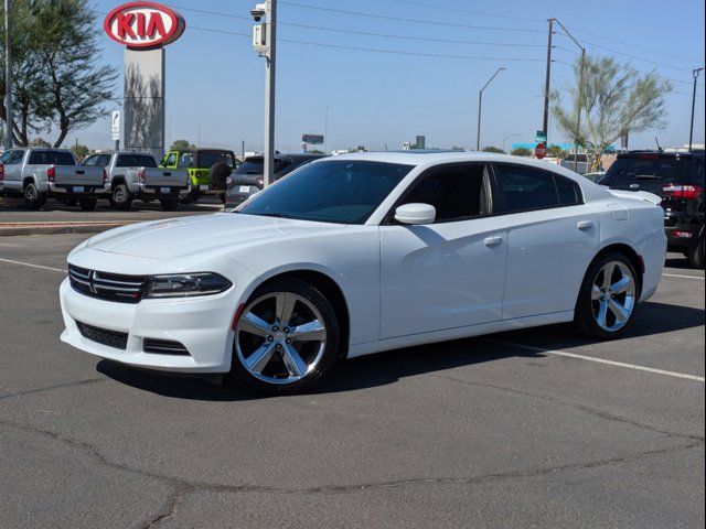 2017 Dodge Charger SE