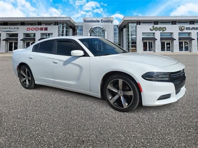 2017 Dodge Charger SE