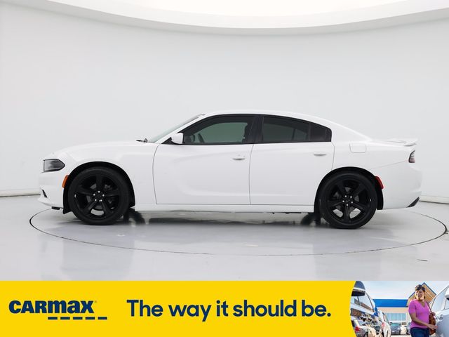 2017 Dodge Charger SE