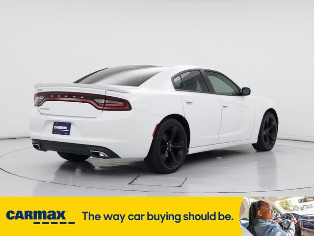2017 Dodge Charger SE