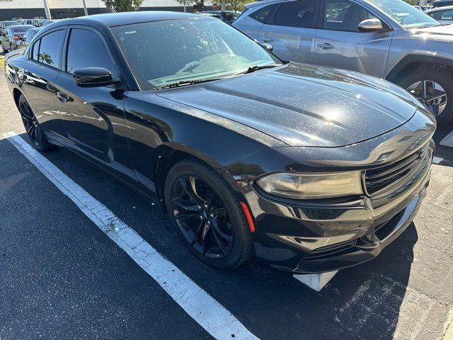 2017 Dodge Charger SE