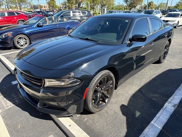 2017 Dodge Charger SE