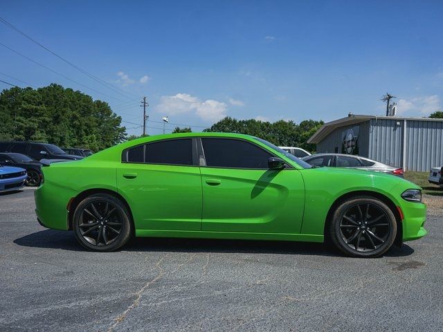 2017 Dodge Charger SE