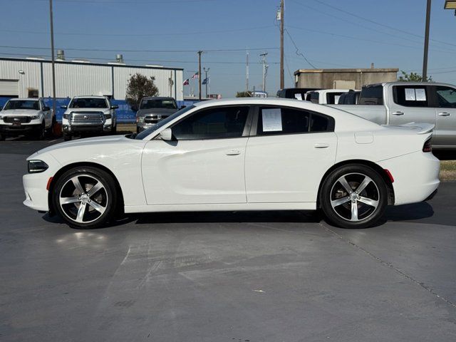 2017 Dodge Charger SE