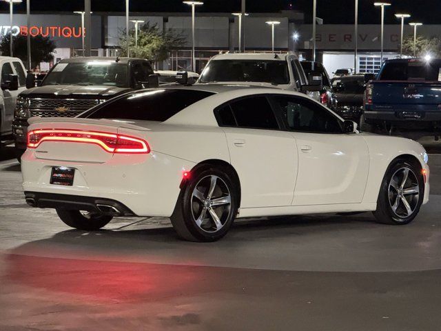 2017 Dodge Charger SE