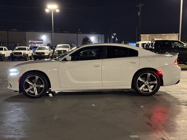 2017 Dodge Charger SE