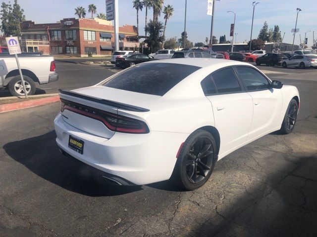 2017 Dodge Charger SE