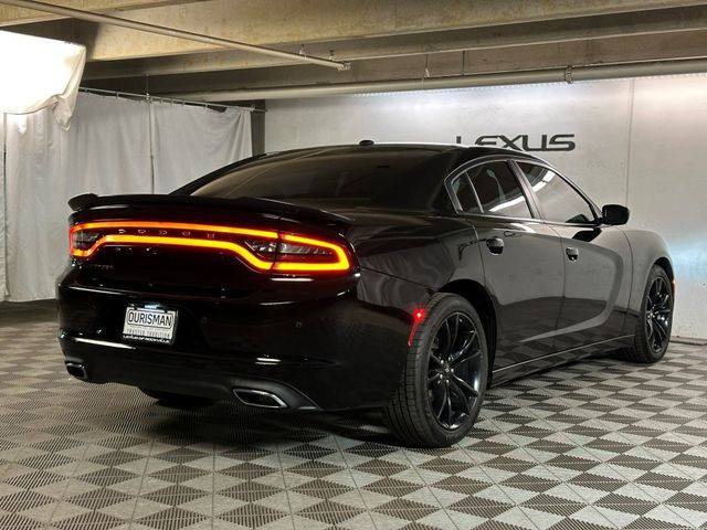 2017 Dodge Charger SE