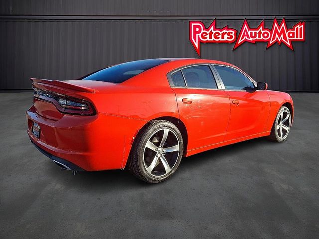 2017 Dodge Charger SE