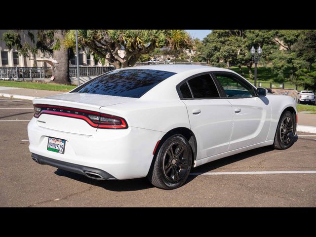 2017 Dodge Charger SE