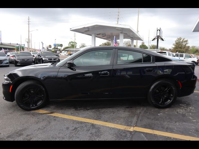 2017 Dodge Charger SE