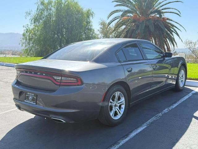 2017 Dodge Charger SE