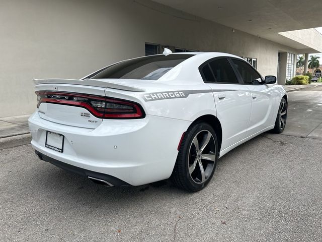 2017 Dodge Charger SXT