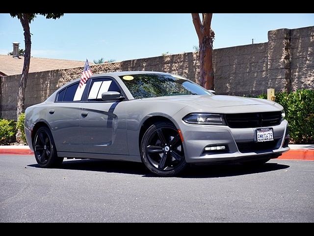 2017 Dodge Charger SXT