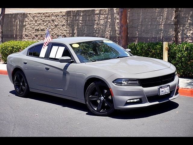 2017 Dodge Charger SXT