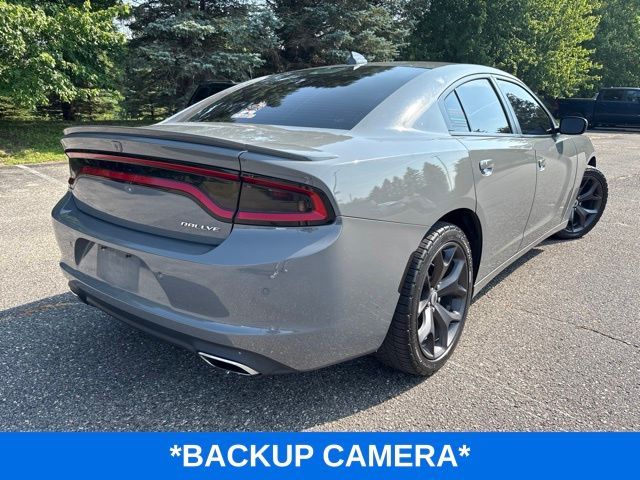 2017 Dodge Charger SXT