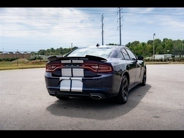 2017 Dodge Charger SXT