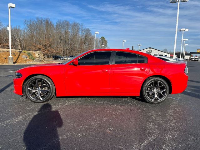 2017 Dodge Charger SXT