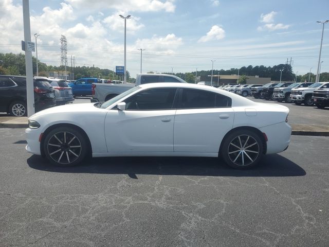 2017 Dodge Charger SXT