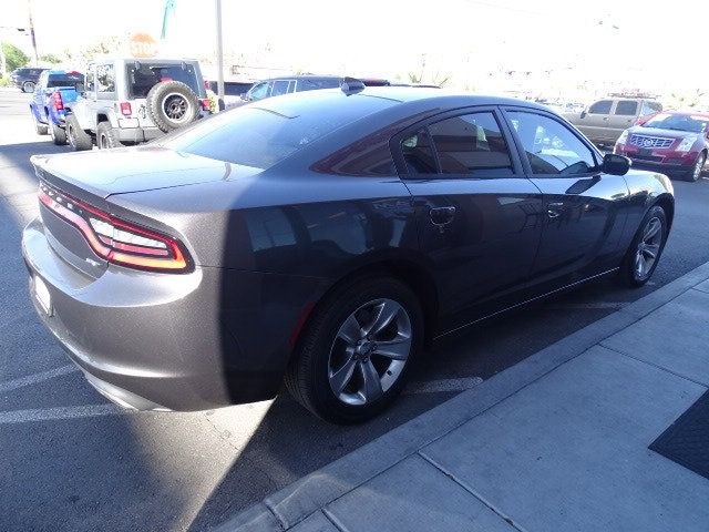 2017 Dodge Charger SXT