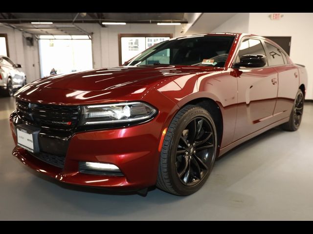 2017 Dodge Charger SXT