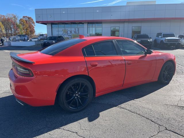 2017 Dodge Charger SXT