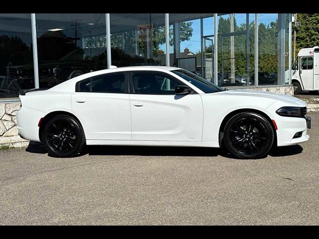 2017 Dodge Charger SXT