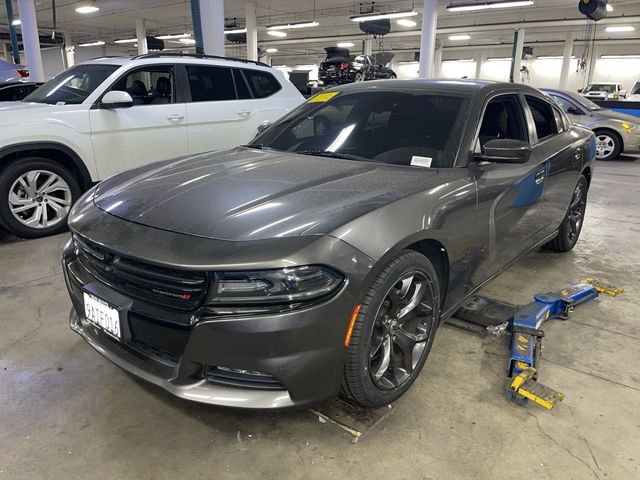 2017 Dodge Charger SXT