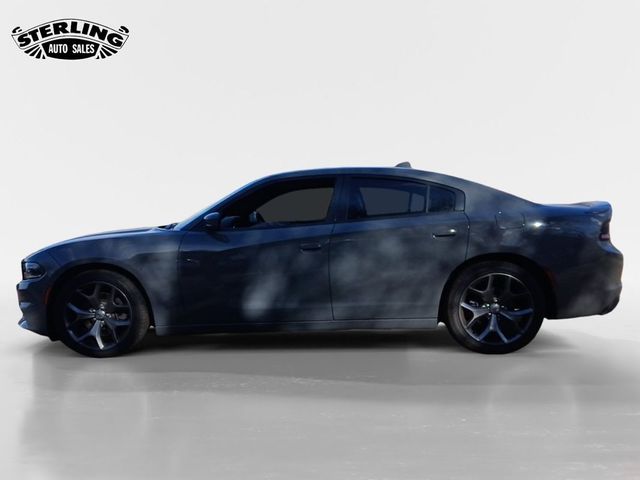 2017 Dodge Charger SXT