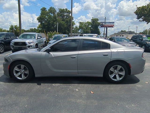 2017 Dodge Charger SXT