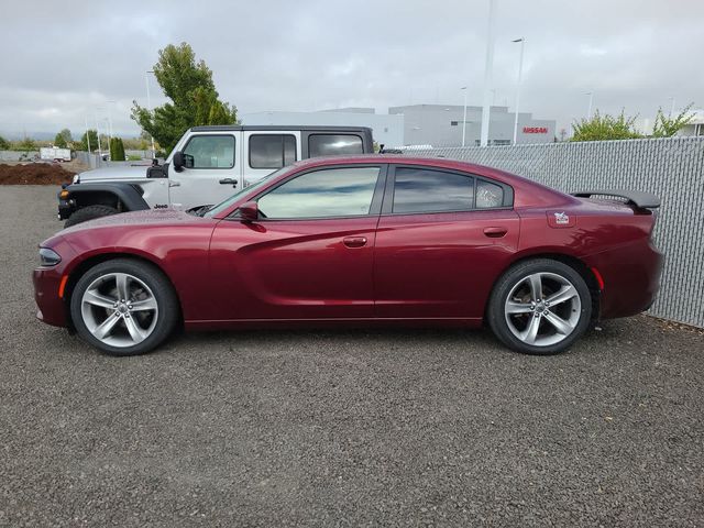 2017 Dodge Charger SXT