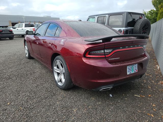 2017 Dodge Charger SXT