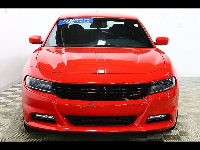 2017 Dodge Charger SXT