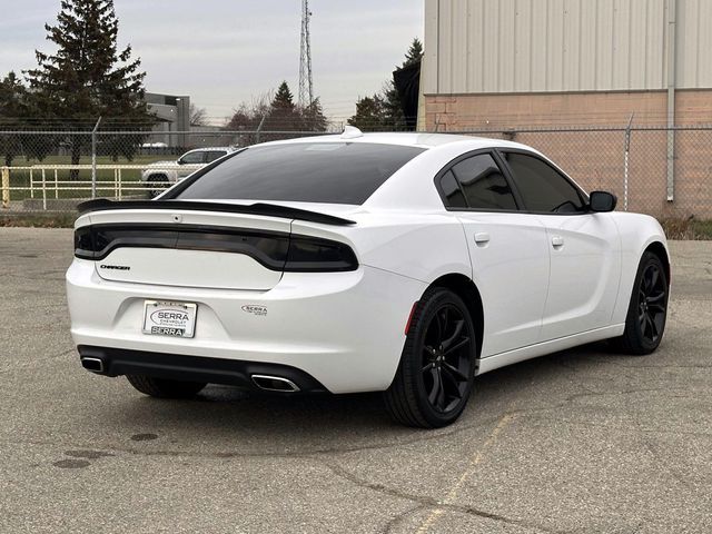 2017 Dodge Charger SXT