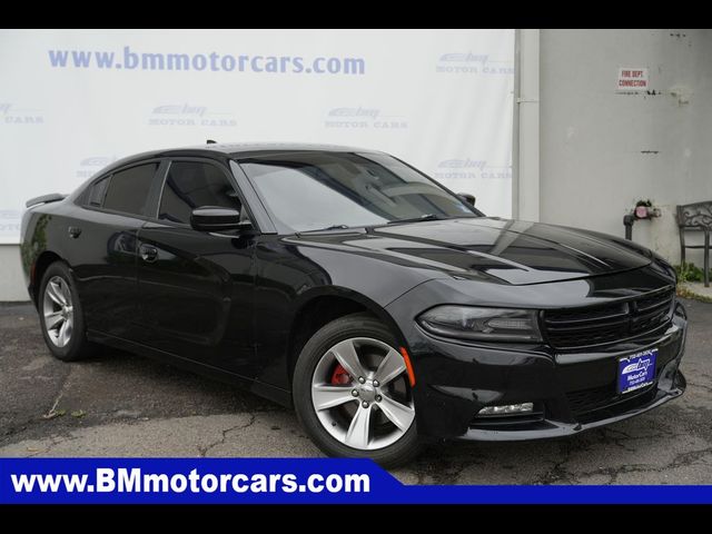 2017 Dodge Charger SXT