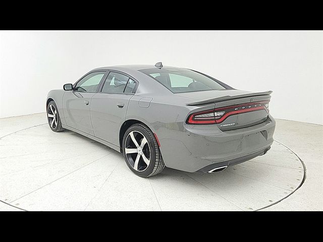 2017 Dodge Charger SXT