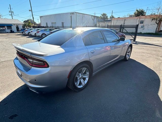 2017 Dodge Charger SXT