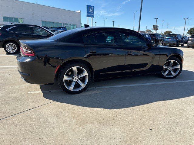 2017 Dodge Charger SXT