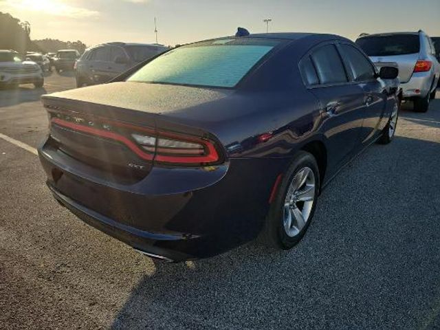 2017 Dodge Charger SXT