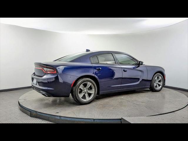 2017 Dodge Charger SXT