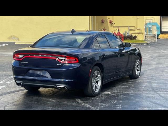 2017 Dodge Charger SXT