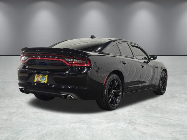 2017 Dodge Charger SXT