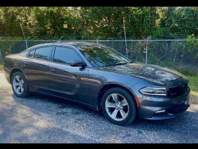 2017 Dodge Charger SXT