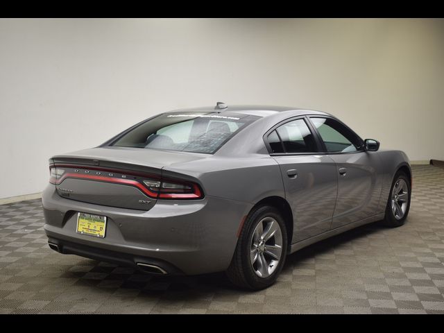 2017 Dodge Charger SXT