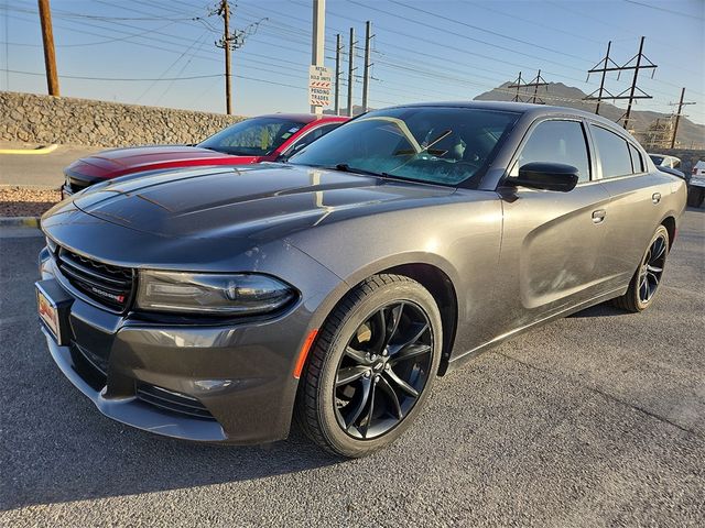 2017 Dodge Charger SXT