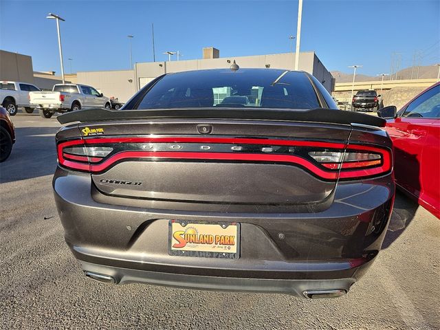 2017 Dodge Charger SXT