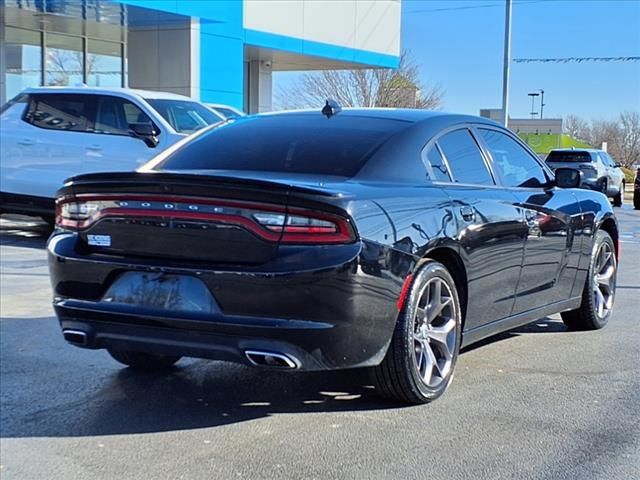 2017 Dodge Charger SXT