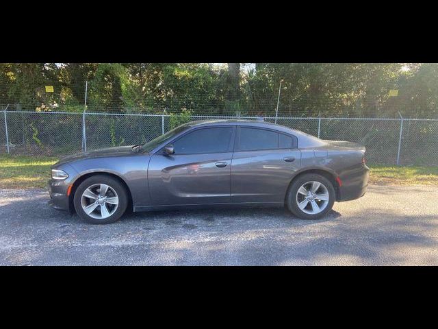 2017 Dodge Charger SXT