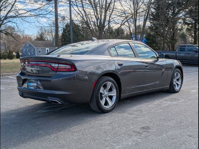 2017 Dodge Charger SXT